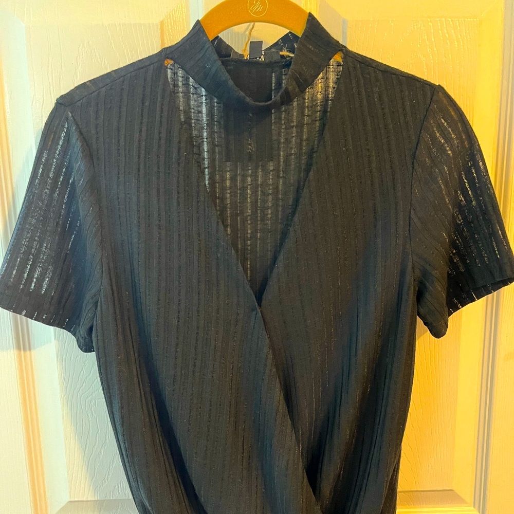 🌞Sheer black top🌞